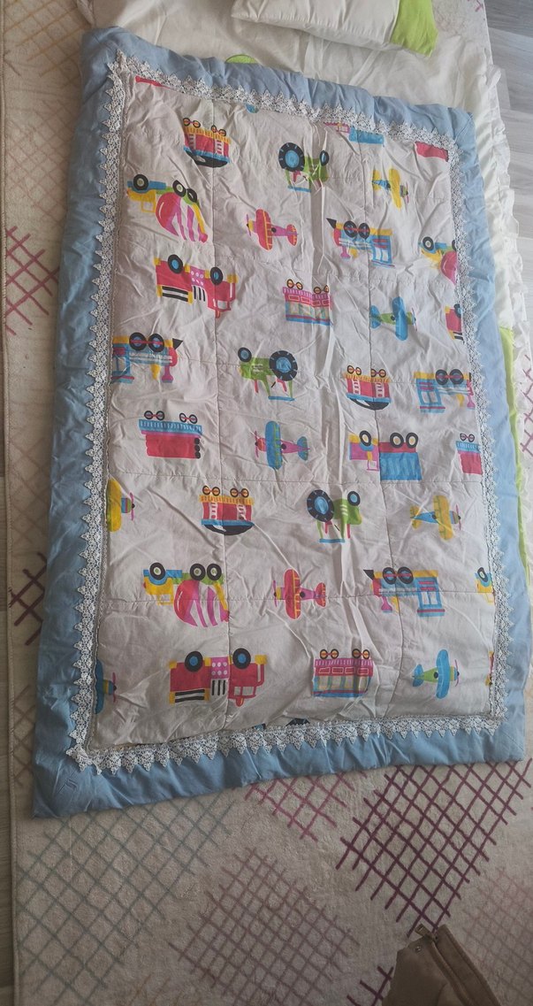 Renkli Nakışlı Çocuk Yorgan - Görsel 2