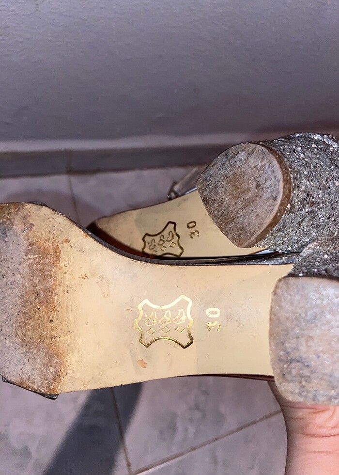 Çocuk topuklu ayakkabı - Görsel 4