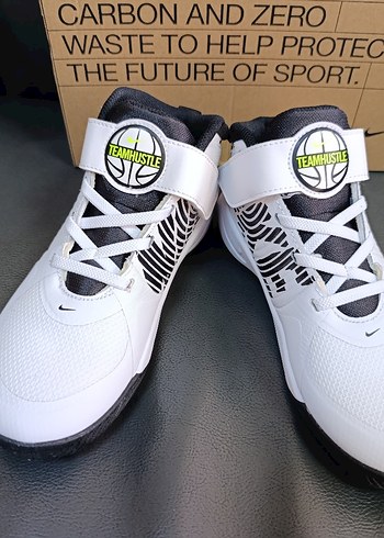 Nike Nike (33,5)