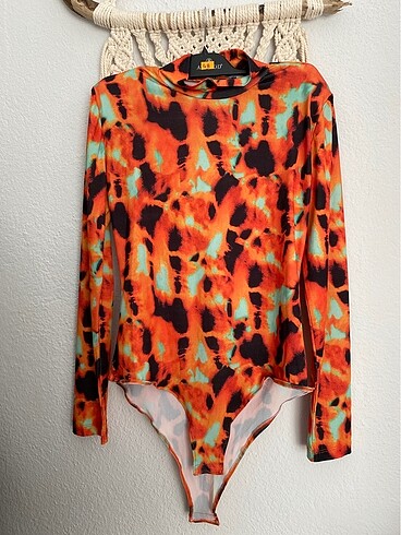 Renkli bluz - body - Görsel 2