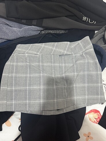 BERSHKA şort etek