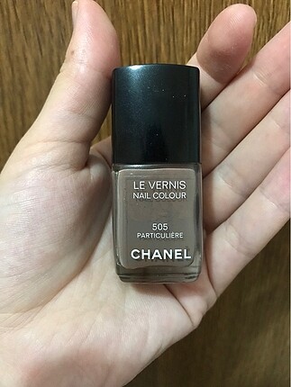 Chanel oje