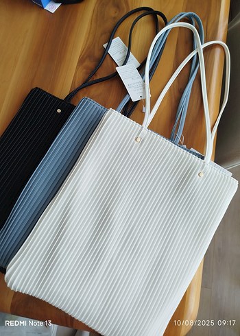 Beyaz Pliseli Kadın Omuz Çantası - Görsel 8