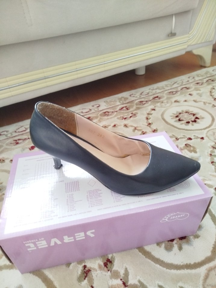 Klasik siyah renk yumurta topuk Ayakkabı - Görsel 4