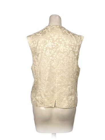 42 Beden PreLoved Yelek %70 İndirimli.