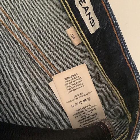 27 Beden lacivert Renk DKNY Orjinal jean pantolon