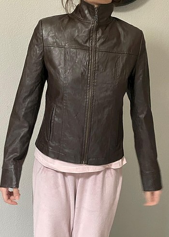 Kahverengi Deri Yüksek Yakalı Kadın Ceket s beden - Görsel 2
