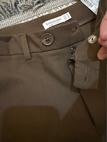 32 Beden Stradivarius kumaş pantolon