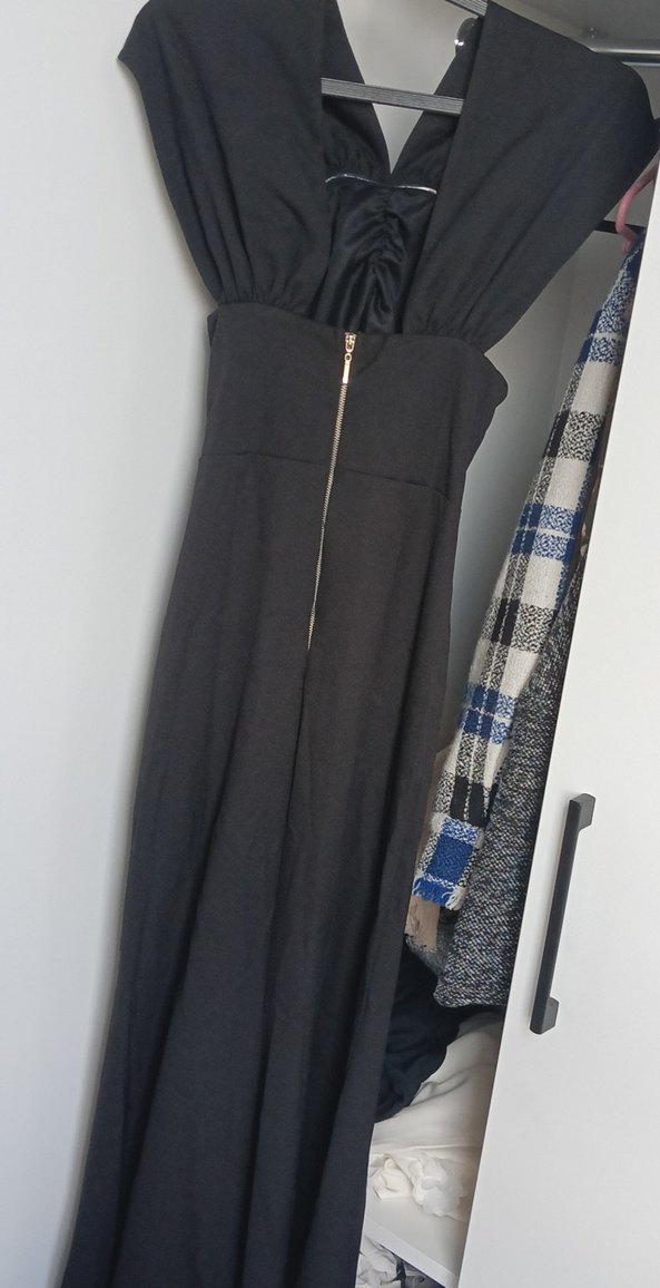 Siyah Drapeli V Yakalı Kadın Tulum - Görsel 3