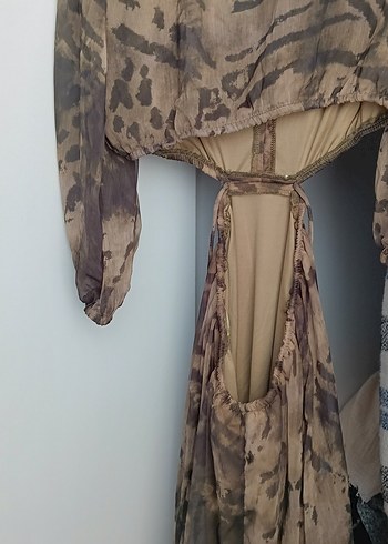 Bohem Tarz Uzun V Yaka Bağcıklı Elbise - Görsel 4