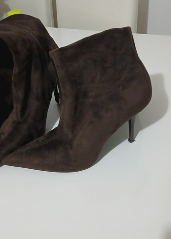 Kahverengi Süet Stiletto Dizüstü Bot - Görsel 3