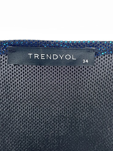 34 Beden mavi Renk Trendyol & Milla Bluz %70 İndirimli.
