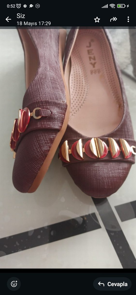 Bordo Parlak Yılan Desenli Kadın Dolgu Topuklu Babet - Görsel 5