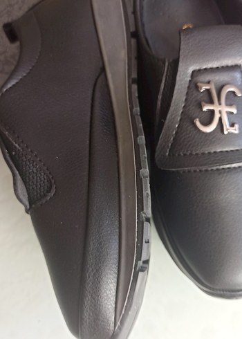 Siyah Parlak Deri Tokalı Ayakkabı - Görsel 5