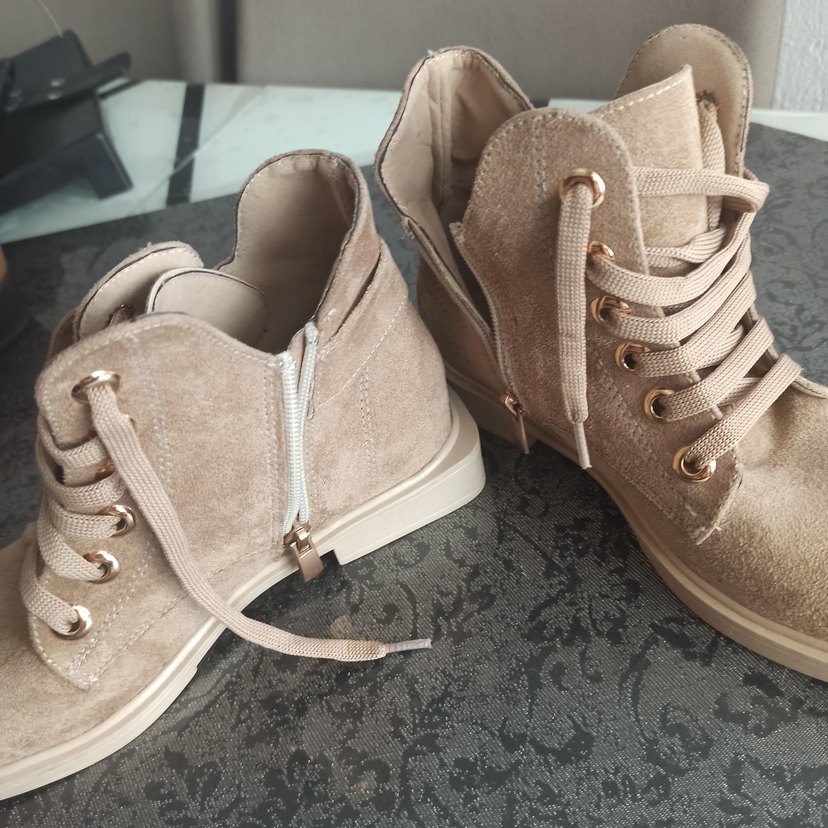 Bej Süet Yüksek Topuklu Bağcıklı Kadın Bot - Görsel 4