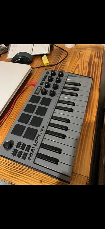Akai MPK Mini 3 Midi Klavye