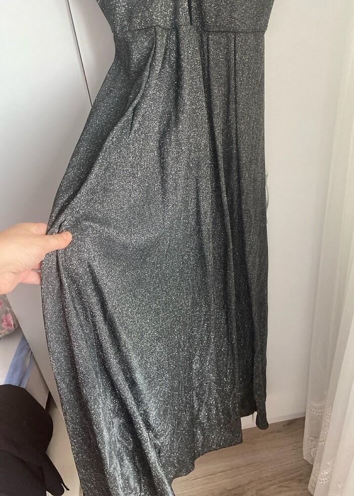 40-42 bedene uyumludur. Sadece 2 kez giyilmiştir. - Görsel 2