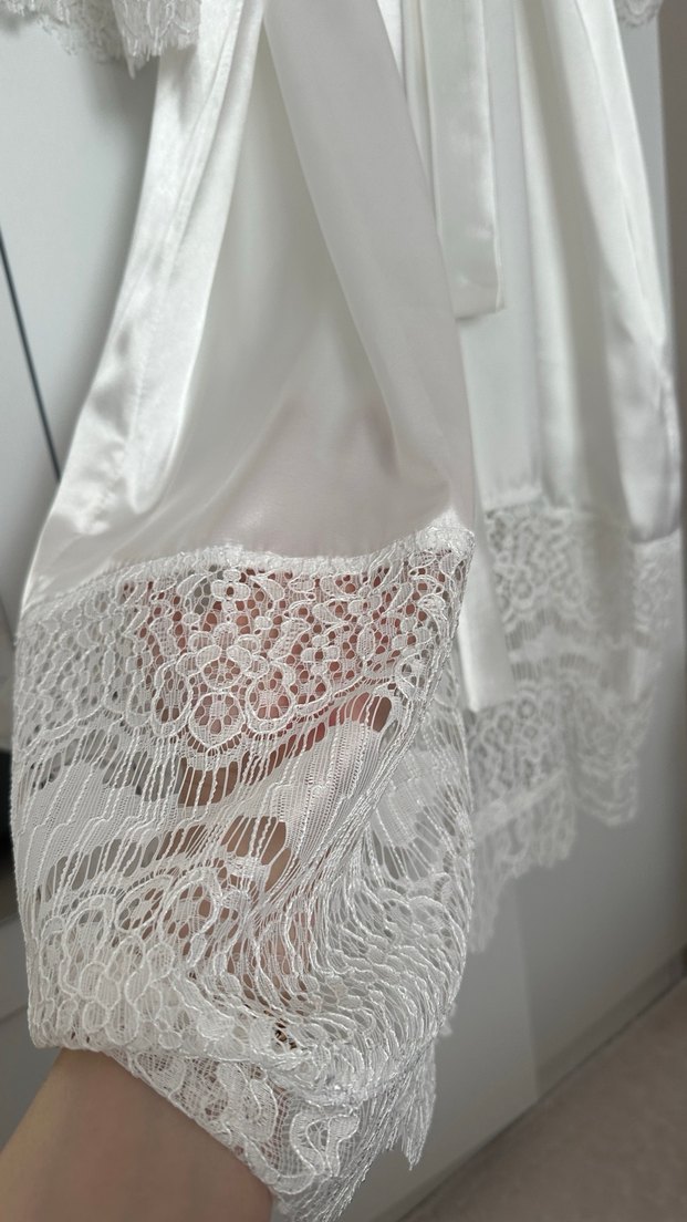 Beyaz Parlak Uzun Kadın Sabahlık kimono - Görsel 4