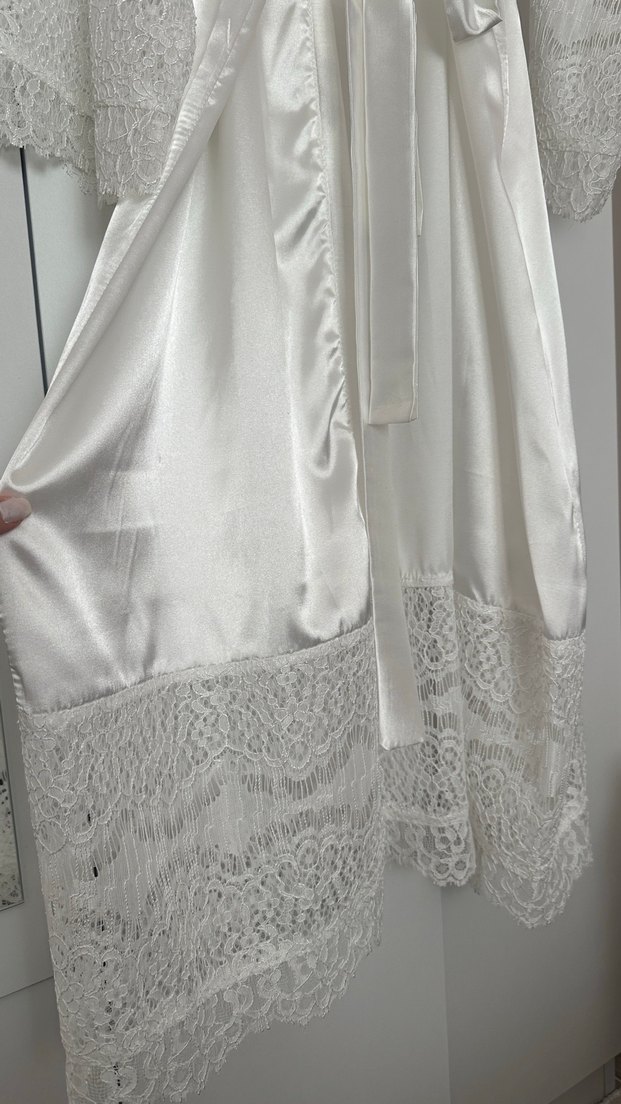 Beyaz Parlak Uzun Kadın Sabahlık kimono - Görsel 3