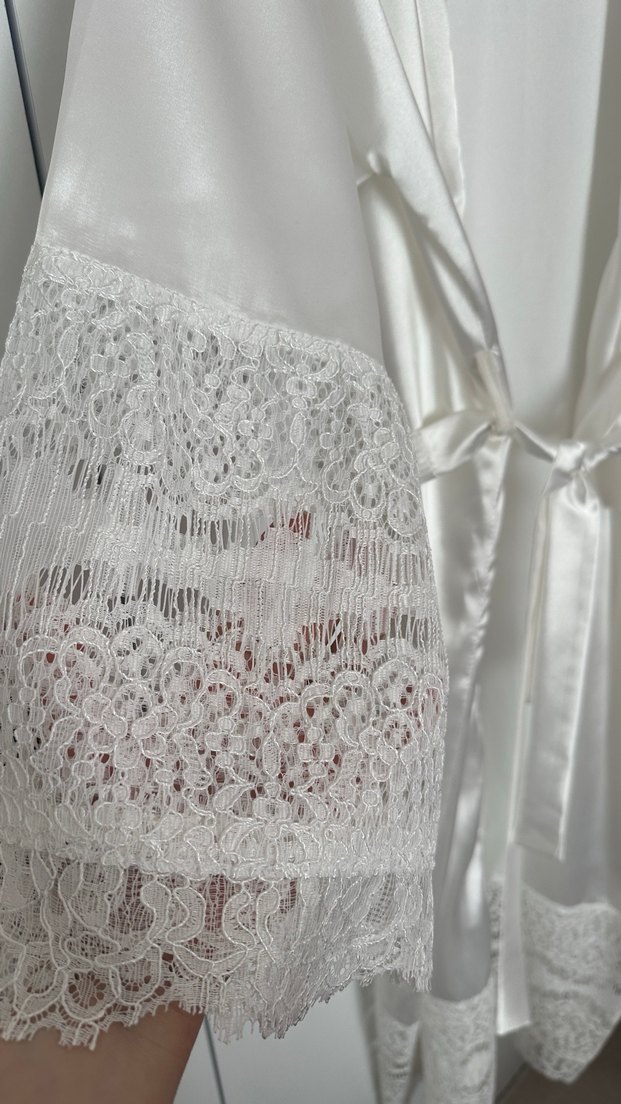 Beyaz Parlak Uzun Kadın Sabahlık kimono - Görsel 2