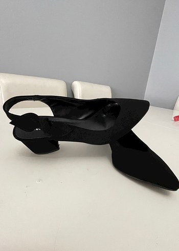 Kadınca Siyah Tokalı Topuklu Kadın Ayakkabı - Görsel 4