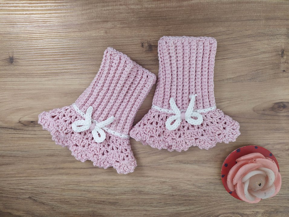 Dantel Detaylı Pembe Örgü Kadın Eldiveni - Görsel 3