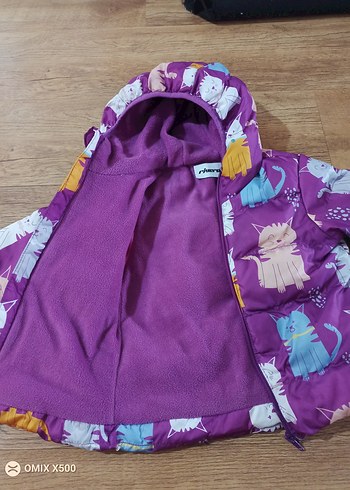 Kapüşonlu Renkli Kız Çocuk Montu - Görsel 4