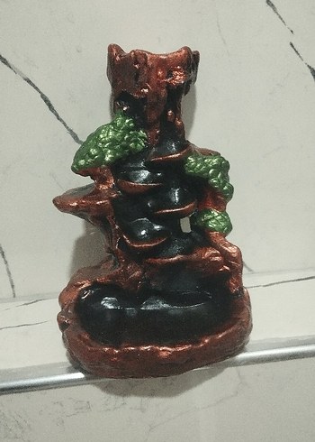 Kahverengi ve Yeşil Dekoratif Figür - Görsel 2