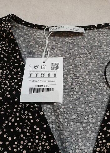 s Beden pull and bear 