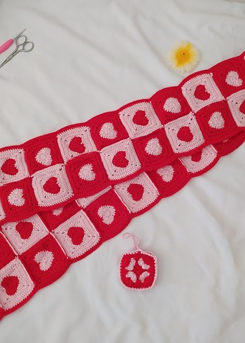 Kırmızı Örgü Kadın Atkı - Görsel 2