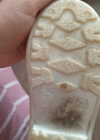 Kız Çocuk Beyaz Kürklü Bot - Görsel 3