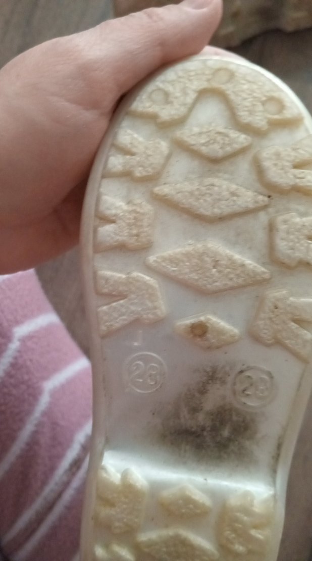 Kız Çocuk Beyaz Kürklü Bot - Görsel 3