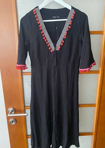 Püsküllü Siyah Bohem Uzun Elbise