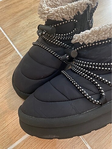 Zara bot