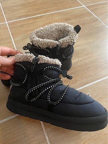 34 Beden Zara bot