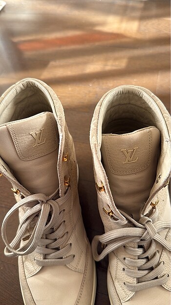 38,5 Beden çeşitli Renk Louis Vuitton Sneaker Bot