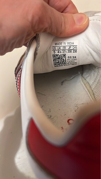 37,5 Beden beyaz Renk Adidas samba kırmızı beyaz