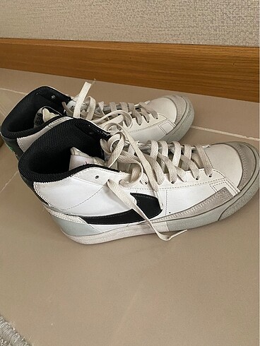 38 Beden beyaz Renk Nike blazer mid