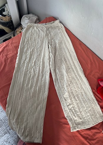 Zara Kadın Pilili Bol Kesim Midi Pantolon