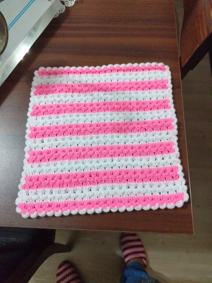 Pembe ve Beyaz Renkli Banyo lifi - Görsel 3