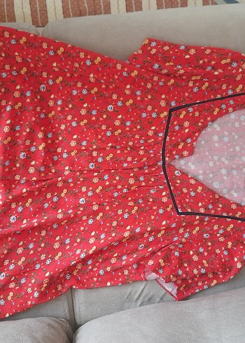 Kısa Kollu V Yaka Renkli Bohem Bluz - Görsel 5