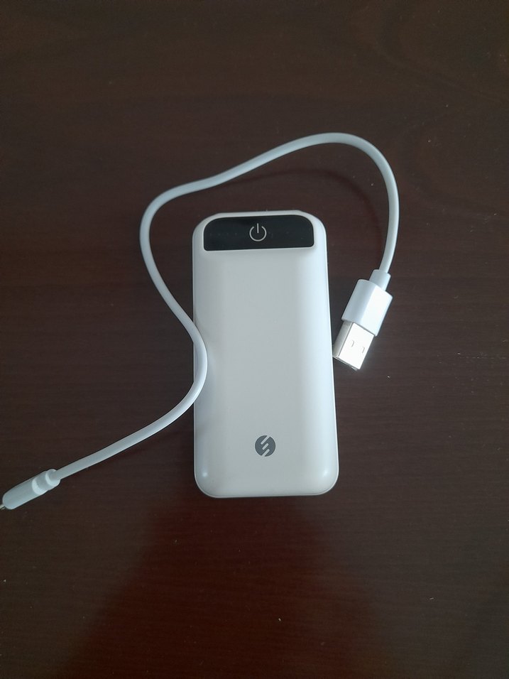Beyaz Taşınabilir Power Bank - Görsel 5
