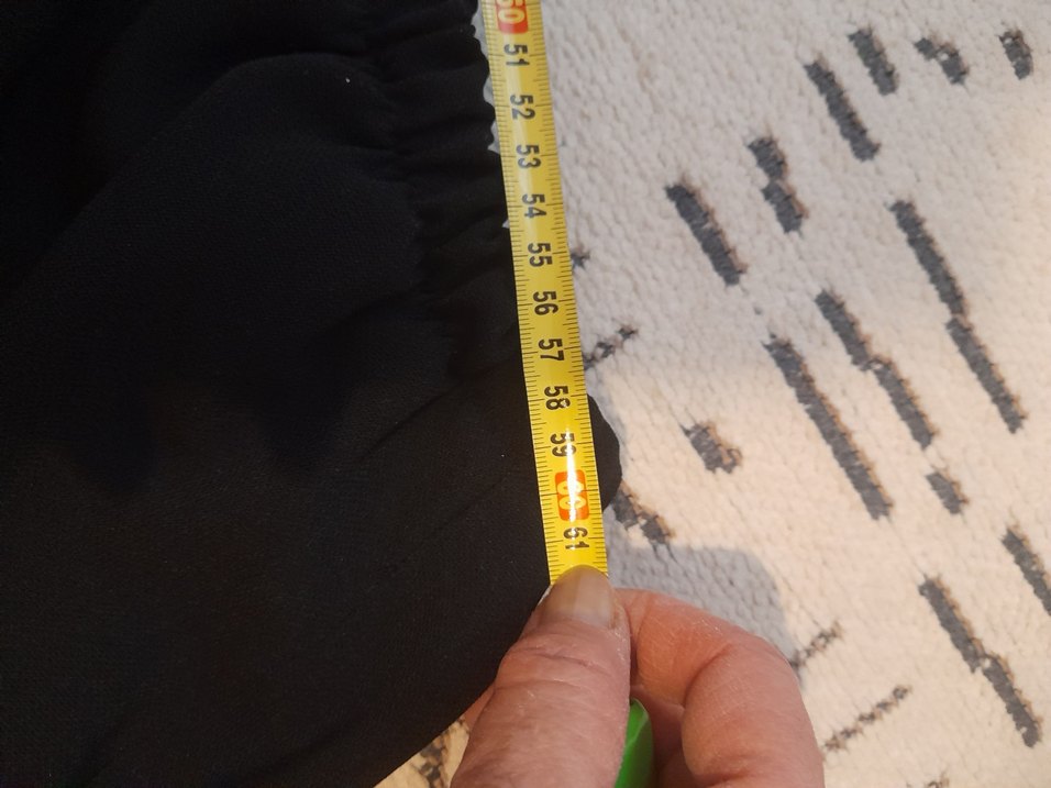 Kadın Siyah Etek - Görsel 4