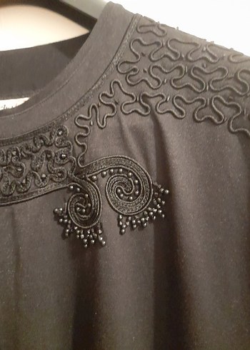 Nakışlı Siyah Uzun Kollu Kadın Bluz - Görsel 3