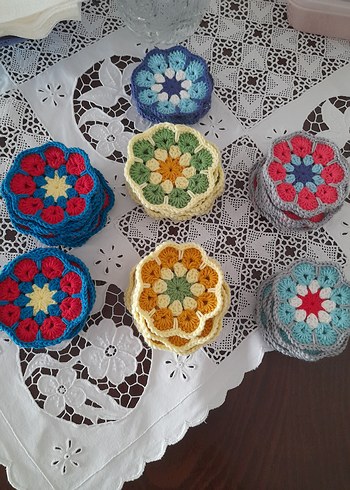 Bohem Tarzı Örgü Çiçek Motifli Dekoratif Ürünler