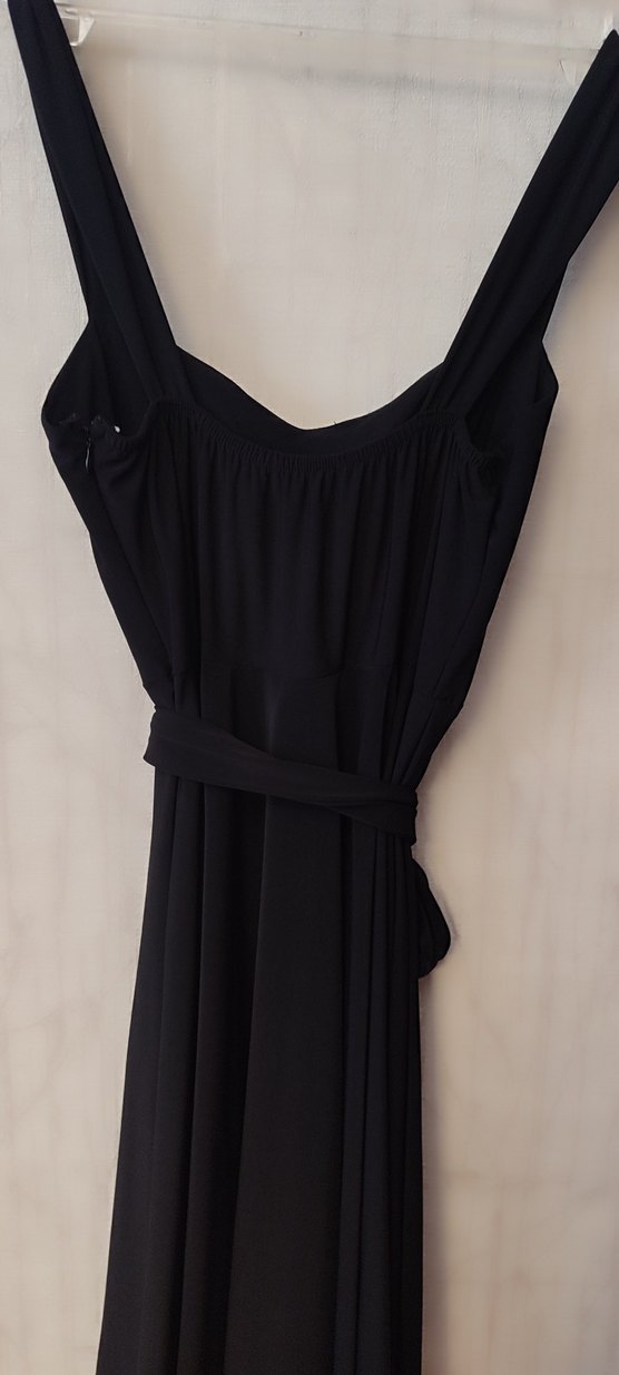 Siyah hafif V Yaka Askılı Elbise - Görsel 3