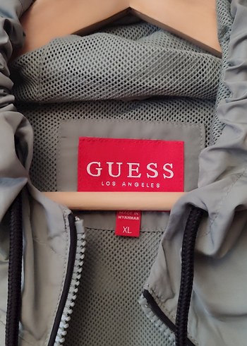 Guess Orjinal Gri Kapüşonlu Kemerli Kadın Ceket - Görsel 3