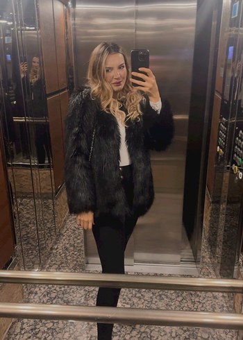 Siyah hm kürk ceket s-m beden uyumlu oversize kalip sifir gbidir - Görsel 3