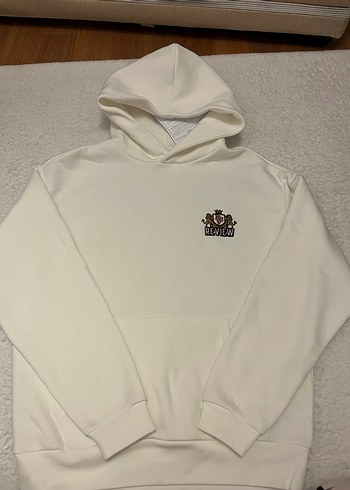 Beyaz Kapüşonlu Rahat Sweatshirt