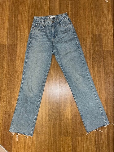 34 Beden mavi Renk zara jean